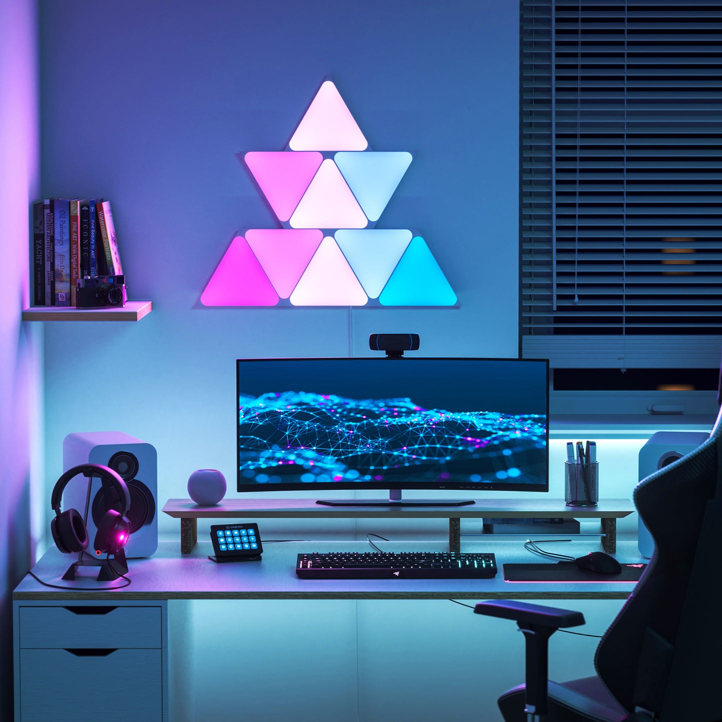 Nanoleaf Shapes Triangles Starter Kit (9 Panels)